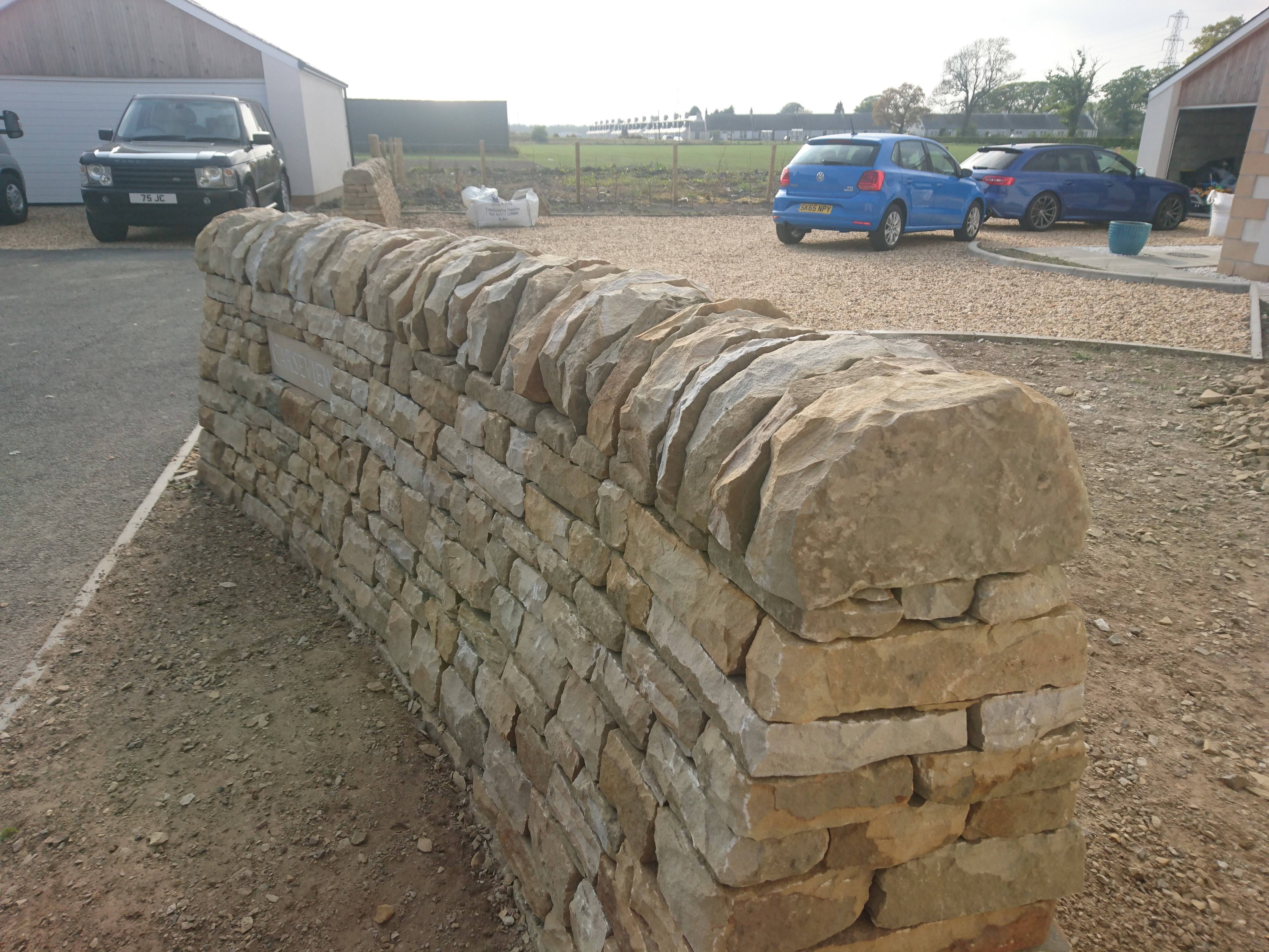 free-standing dry stone wall