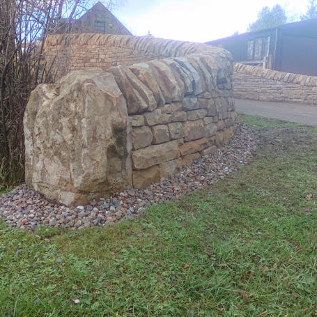 Dry stone entrance