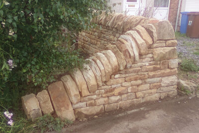 Cairneyhill drystone wall