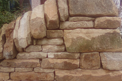 Cairneyhill drystone wall