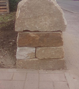 Milnathort dry stone wall