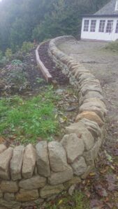 Perth - low dry stone wall