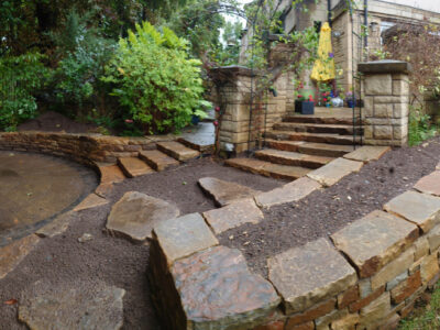 Dry stone raised bed