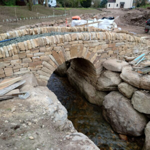 Dry stone bridge