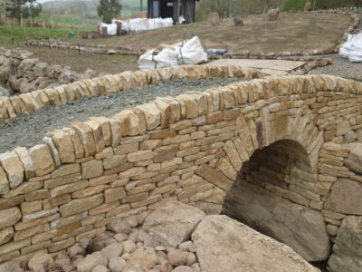 Dry stone bridge