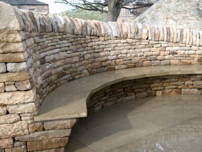 Edinburgh dry stone bench