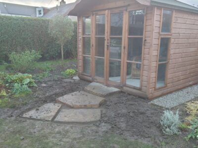 Elderslie dry stone garden